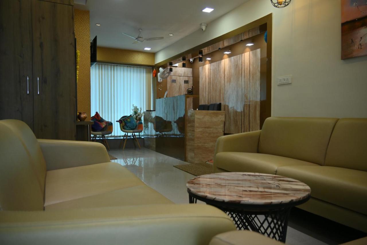 Hotel Royal Ican Sindhubhavan Road Ahmedabad Luaran gambar