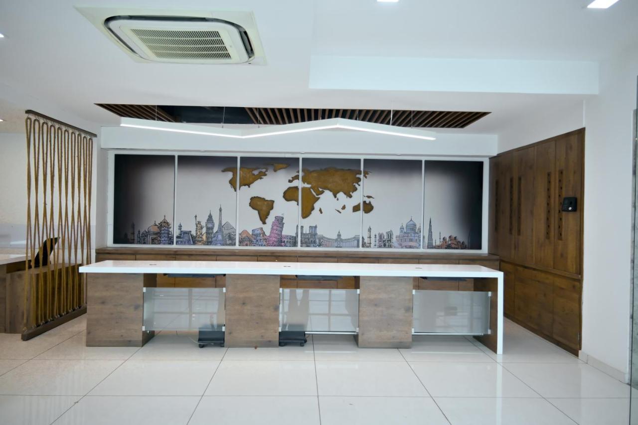 Hotel Royal Ican Sindhubhavan Road Ahmedabad Luaran gambar