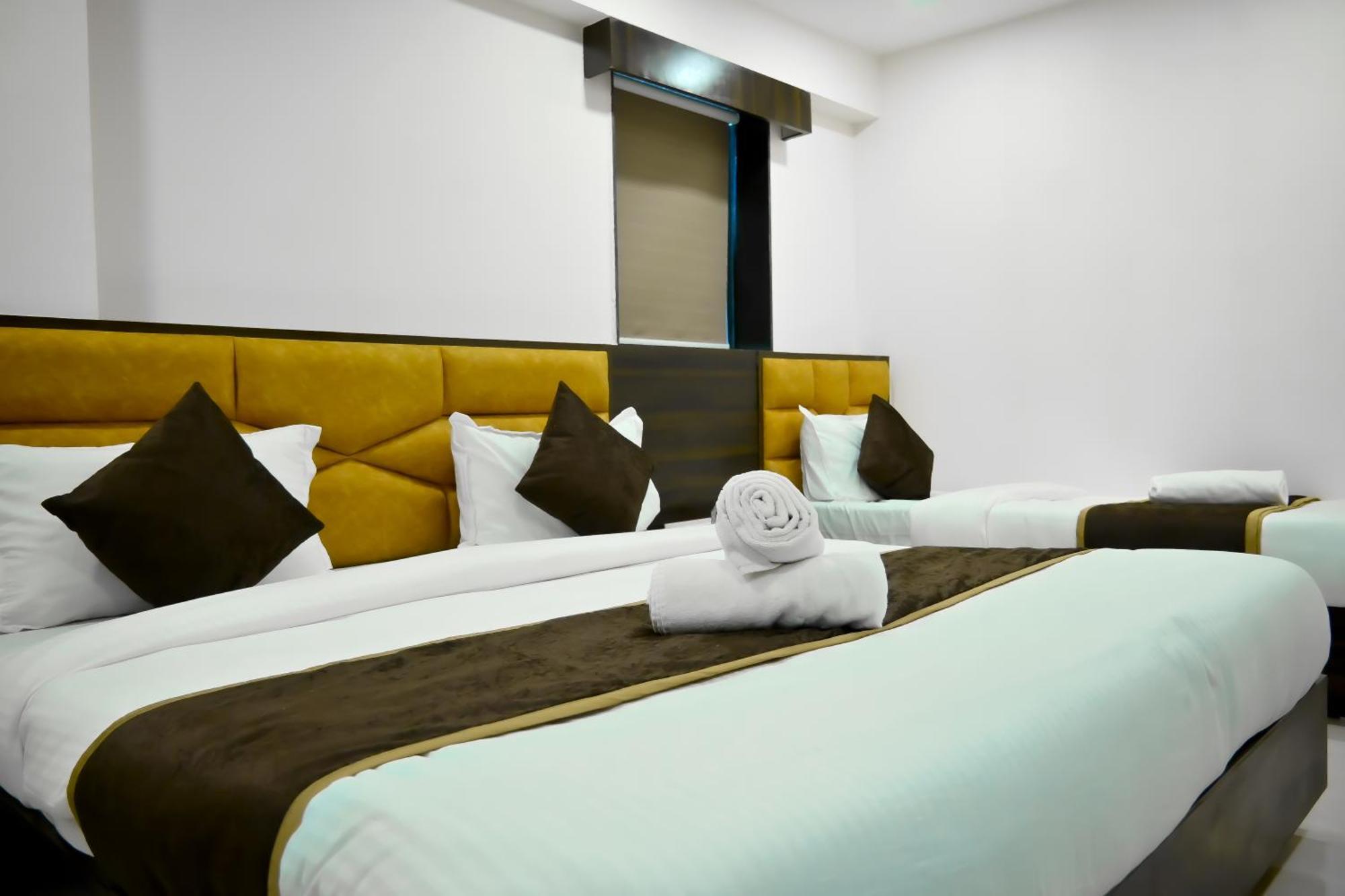 Hotel Royal Ican Sindhubhavan Road Ahmedabad Luaran gambar