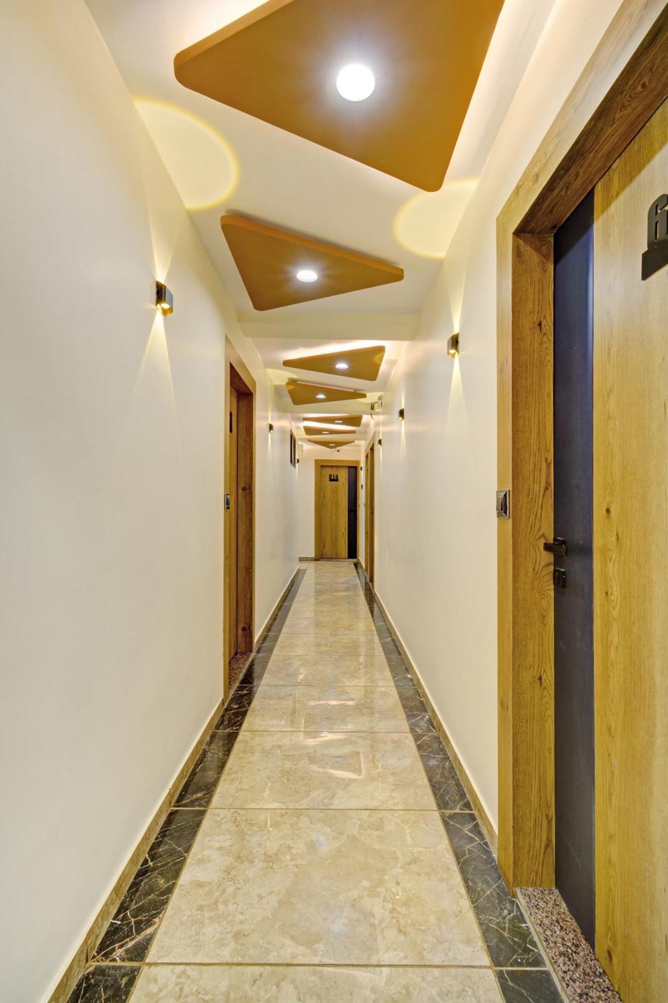 Hotel Royal Ican Sindhubhavan Road Ahmedabad Luaran gambar